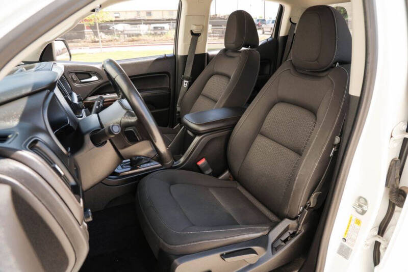2017 GMC Canyon SLE