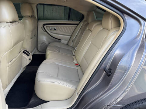 2013 Ford Taurus Limited