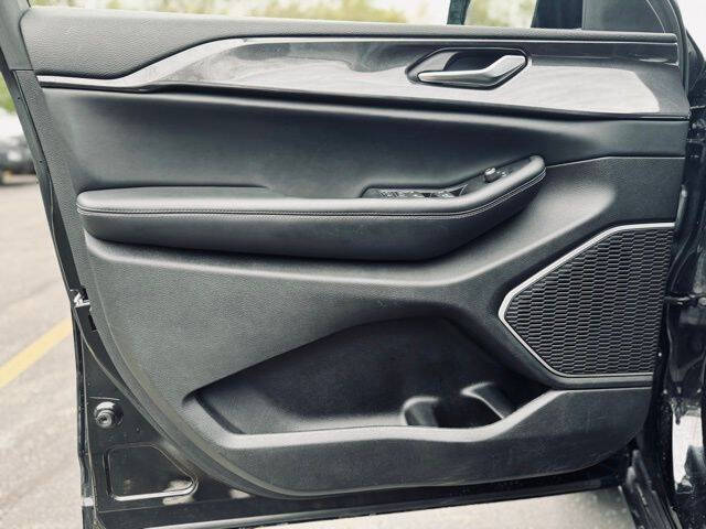 2022 Jeep Grand Cherokee Altitude