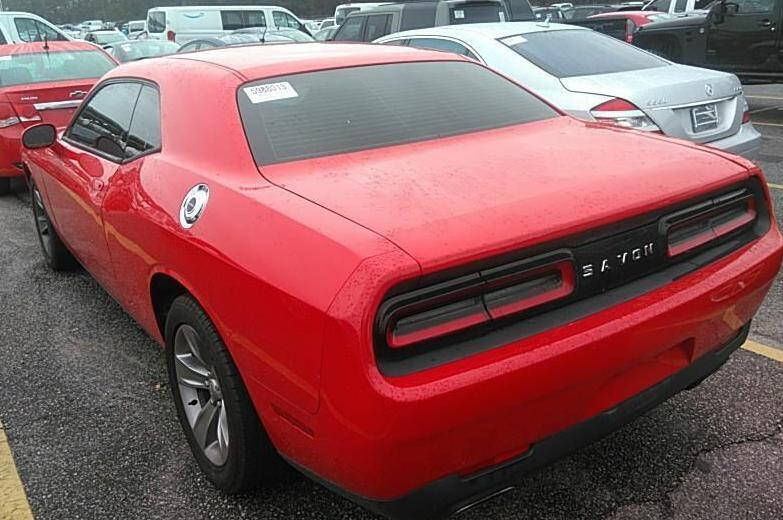 2016 Dodge Challenger SXT