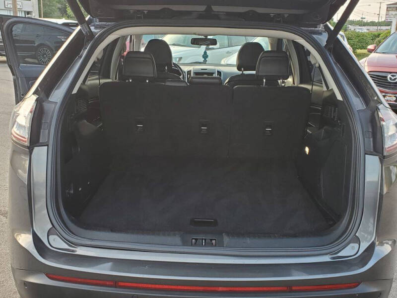 2018 Ford Edge Titanium