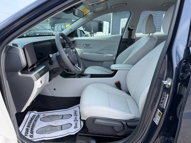 2024 Hyundai Kona SE