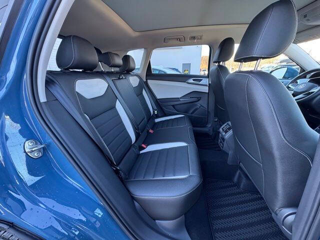 2026 Volkswagen Taos SEL 4Motion