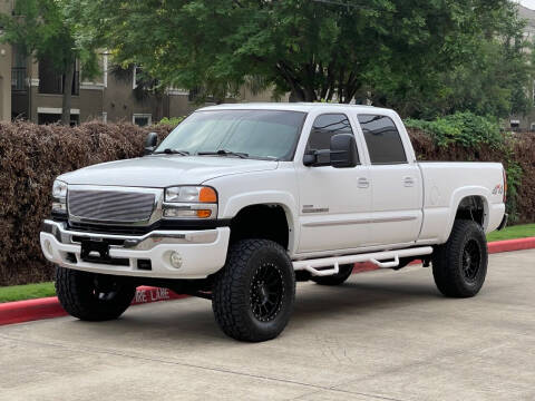 2006 GMC Sierra 2500HD for sale at RBP Automotive Inc. in Houston TX