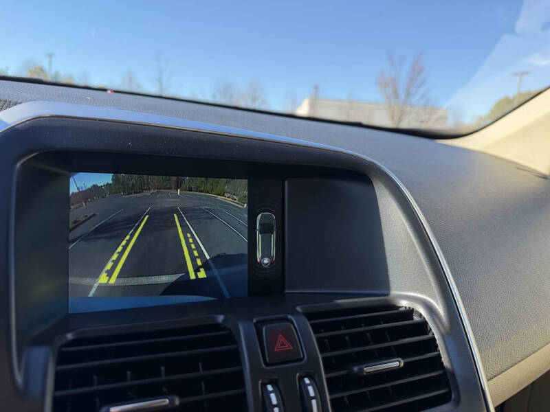 2015 Volvo XC60 T5 Drive-E Premier