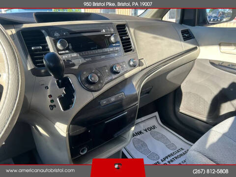 2011 Toyota Sienna