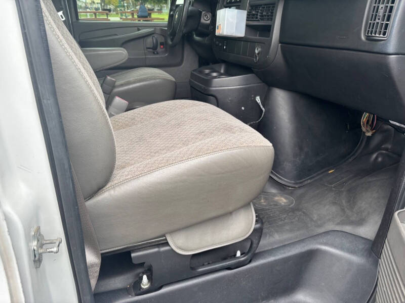2014 Chevrolet Express 2500