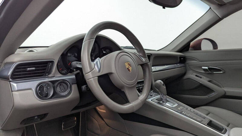 2012 Porsche 911 Carrera