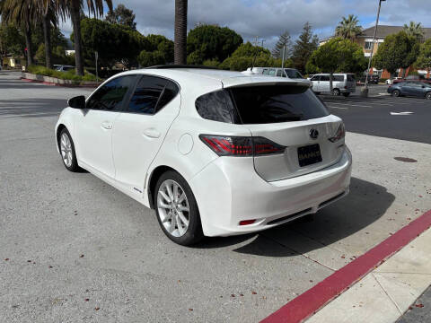 2011 Lexus CT 200h Premium
