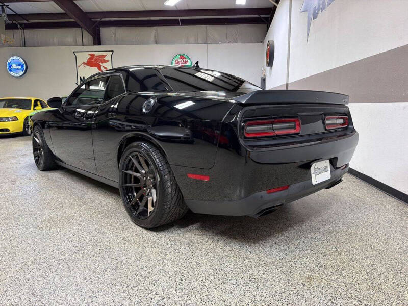2016 Dodge Challenger SRT Hellcat