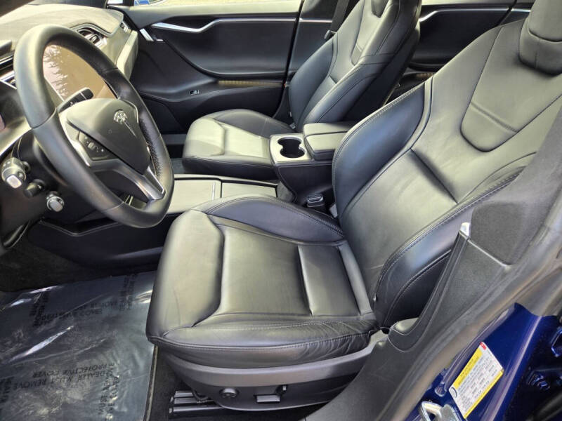 2016 Tesla Model S 75D