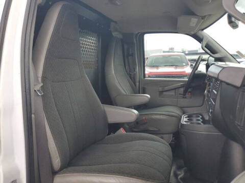 2023 GMC Savana 2500