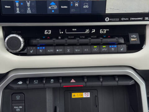 2024 Toyota Sequoia Capstone