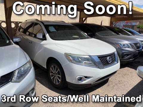 2016 Nissan Pathfinder SV