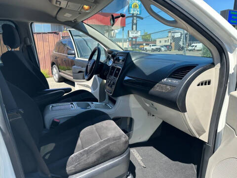 2012 Dodge Grand Caravan SXT