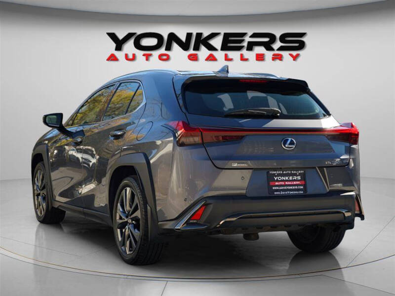 2020 Lexus UX 250h F SPORT