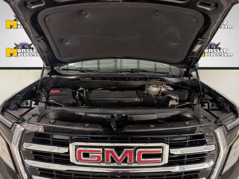 2025 GMC Yukon Elevation