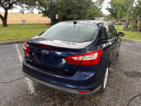 2012 Ford Focus SE