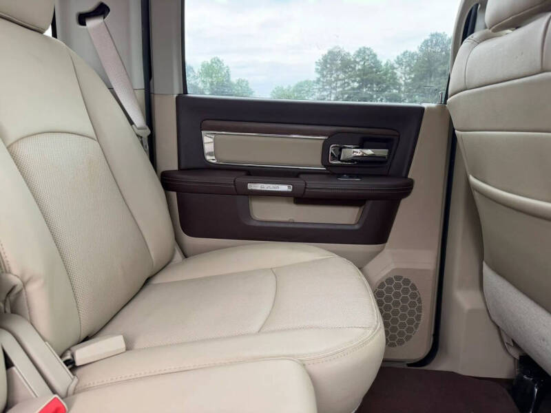 2015 RAM 1500 Laramie