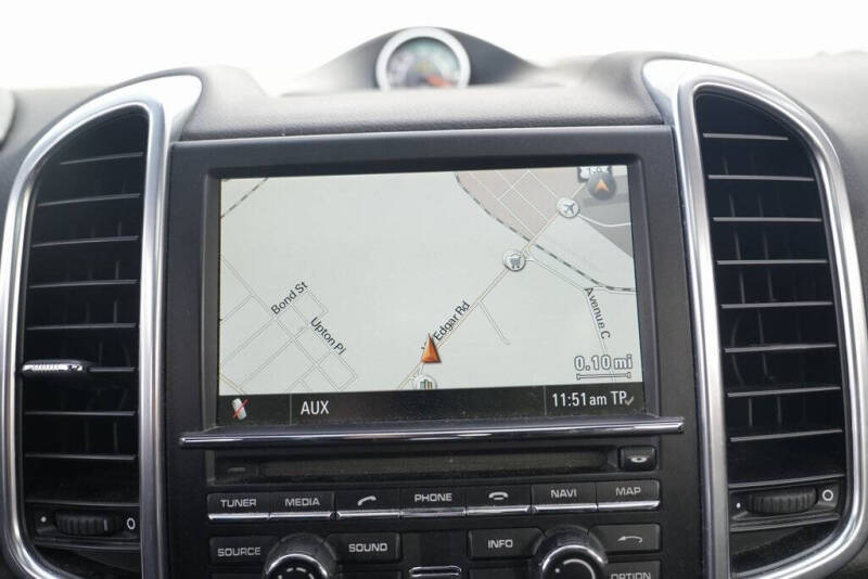 2012 Porsche Cayenne