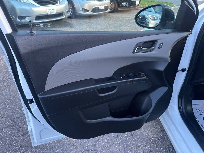 2016 Chevrolet Sonic LTZ Auto