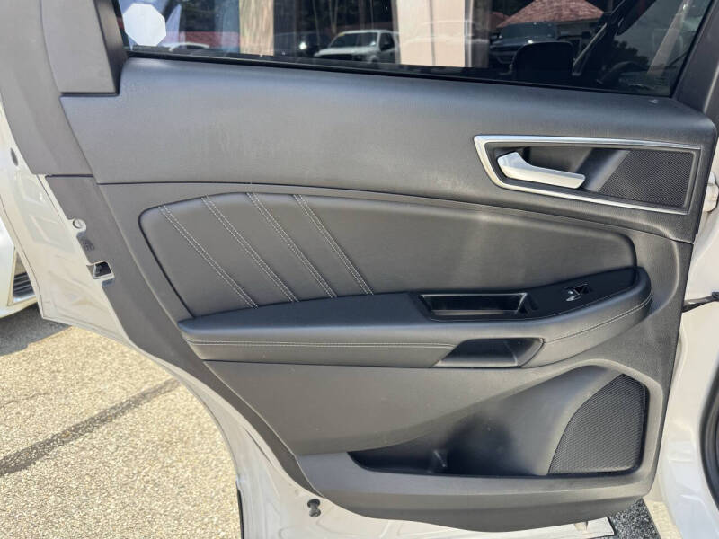 2016 Ford Edge Sport
