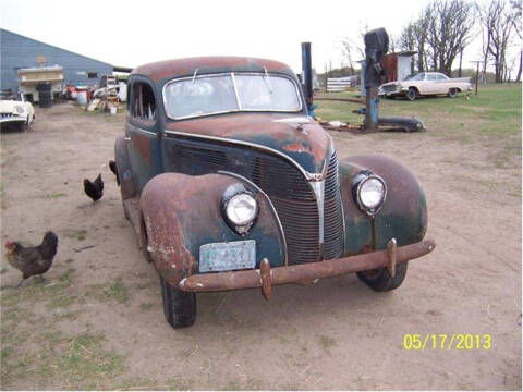 1938 Ford Deluxe