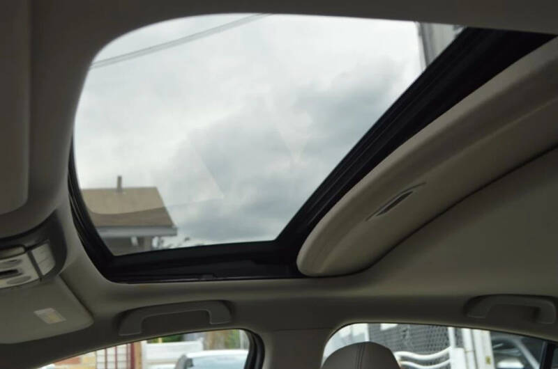 2012 Acura TL SH-AWD w/Tech