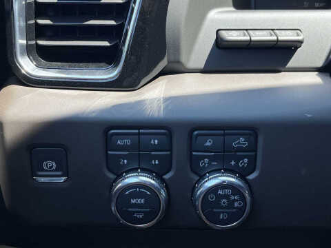 2025 GMC Sierra 2500HD