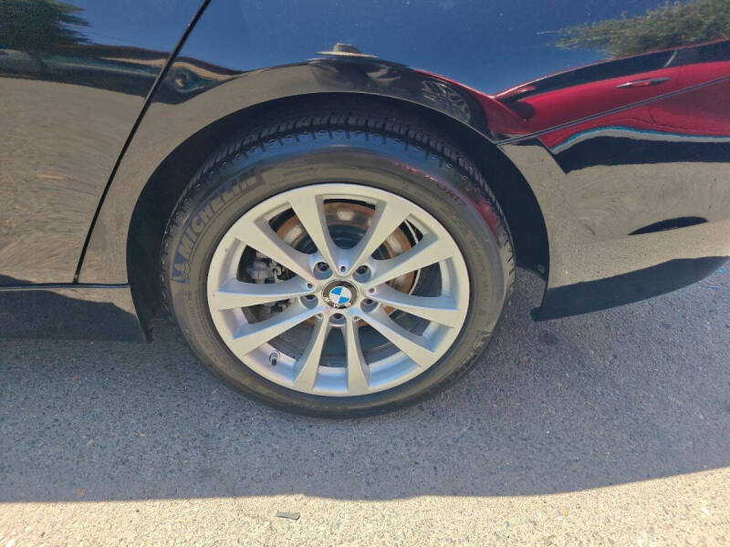 2016 BMW 3 Series 320i