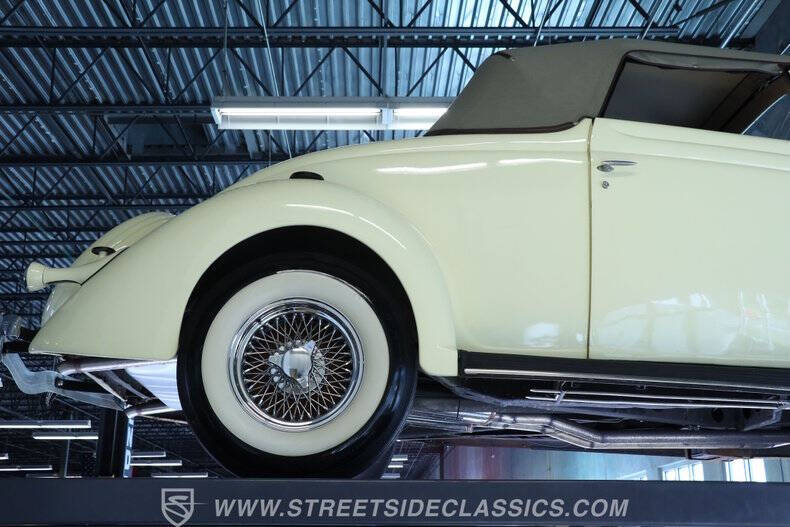 1936 Ford Cabriolet