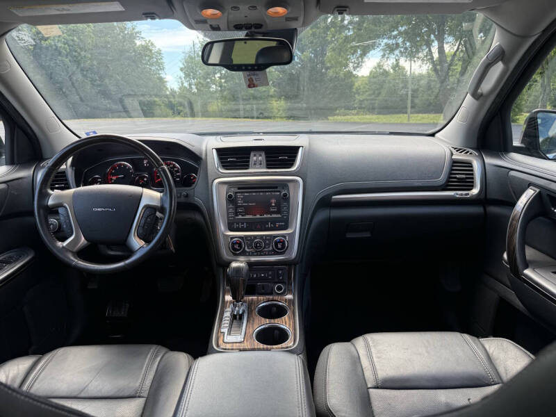 2016 GMC Acadia Denali