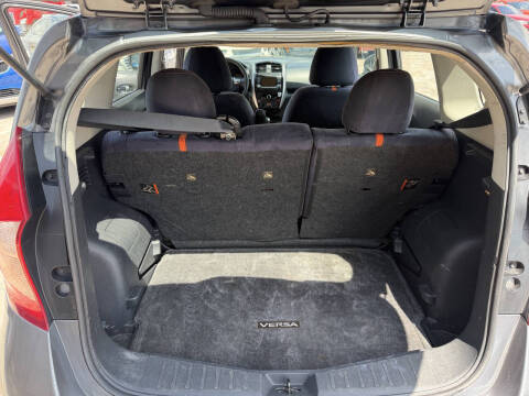2016 Nissan Versa Note SR
