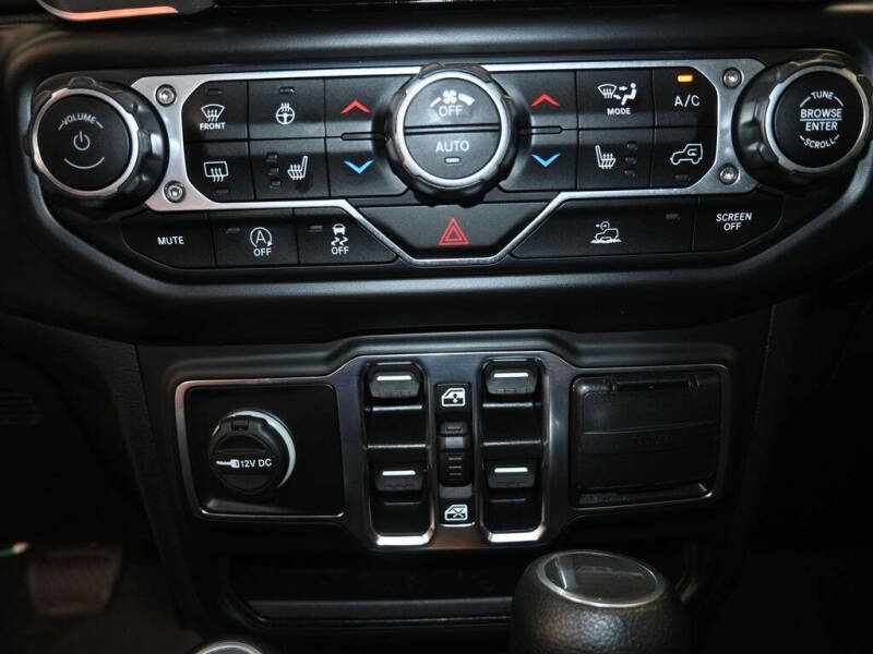 2022 Jeep Gladiator Willys