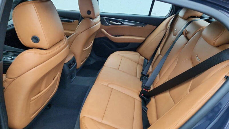 2025 Cadillac CT5 Premium Luxury