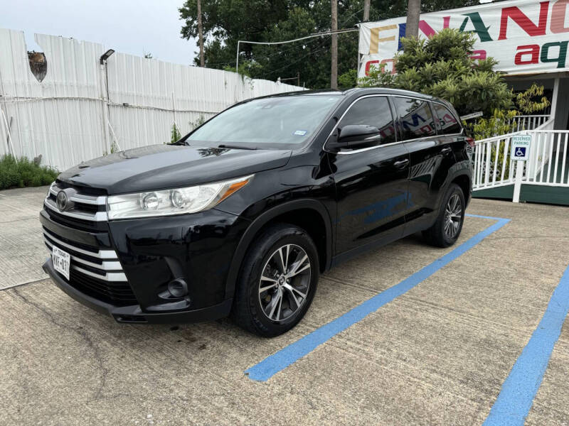 2019 Toyota Highlander LE