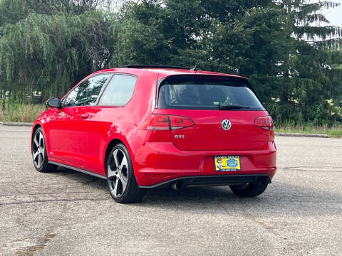 2016 Volkswagen Golf GTI S