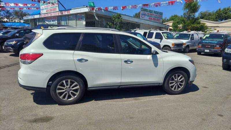 2016 Nissan Pathfinder S