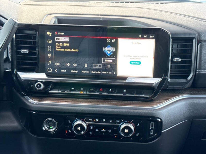 2024 GMC Sierra 1500 Elevation Standard