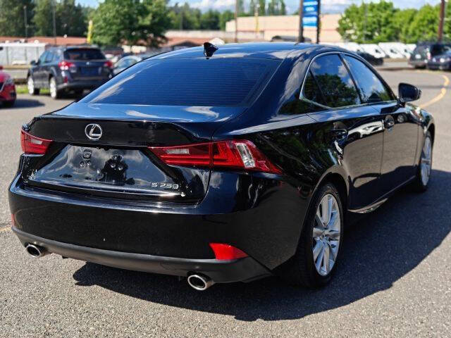 2015 Lexus IS 250