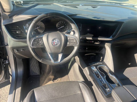 2022 Buick Envision Essence