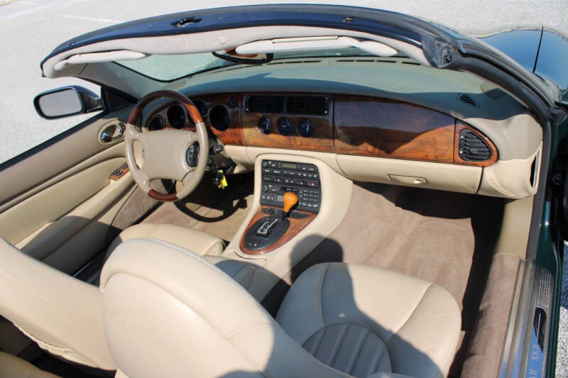 2000 Jaguar XK-Series XK8