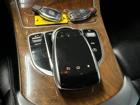 2015 Mercedes-Benz C-Class C 300 4MATIC