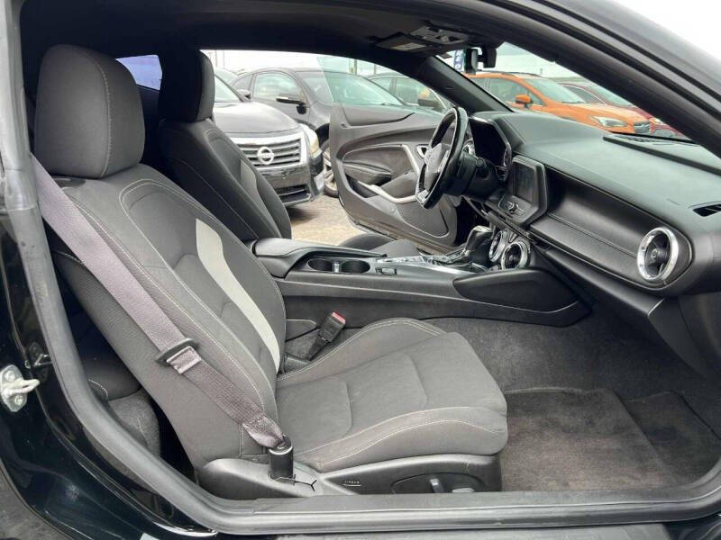 2017 Chevrolet Camaro LT