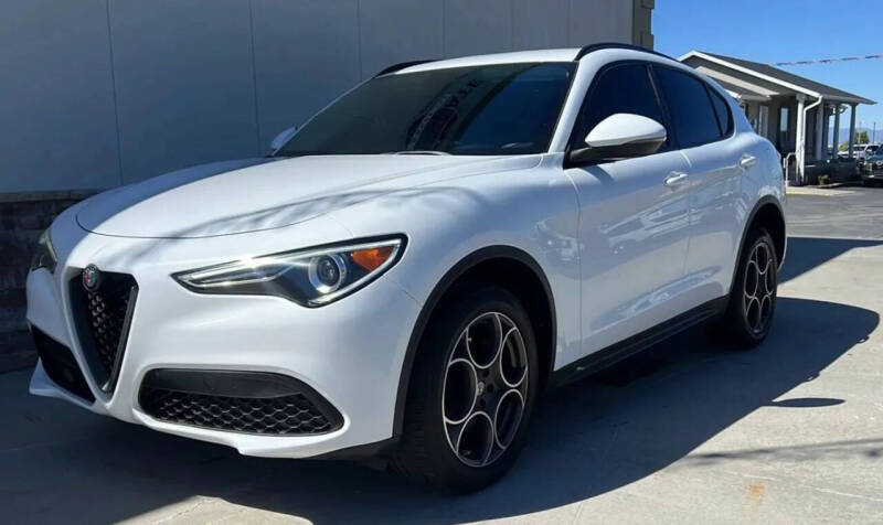 2018 Alfa Romeo Stelvio Sport