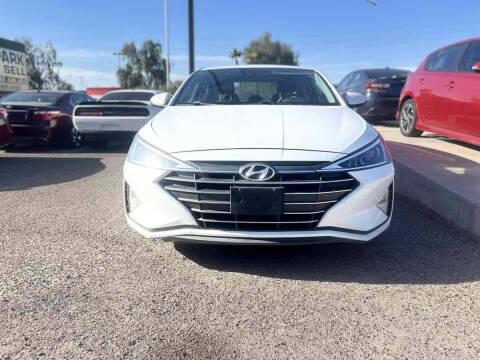 2020 Hyundai Elantra