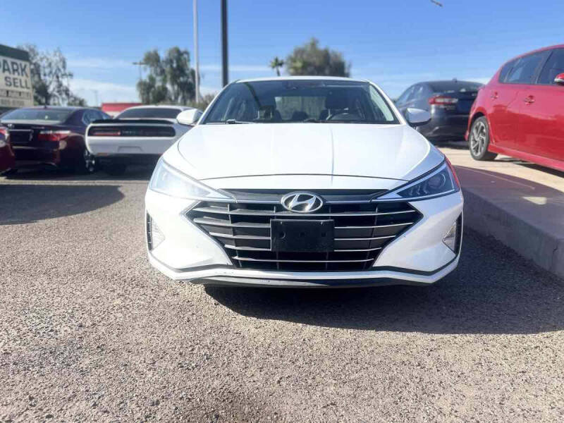 2020 Hyundai Elantra