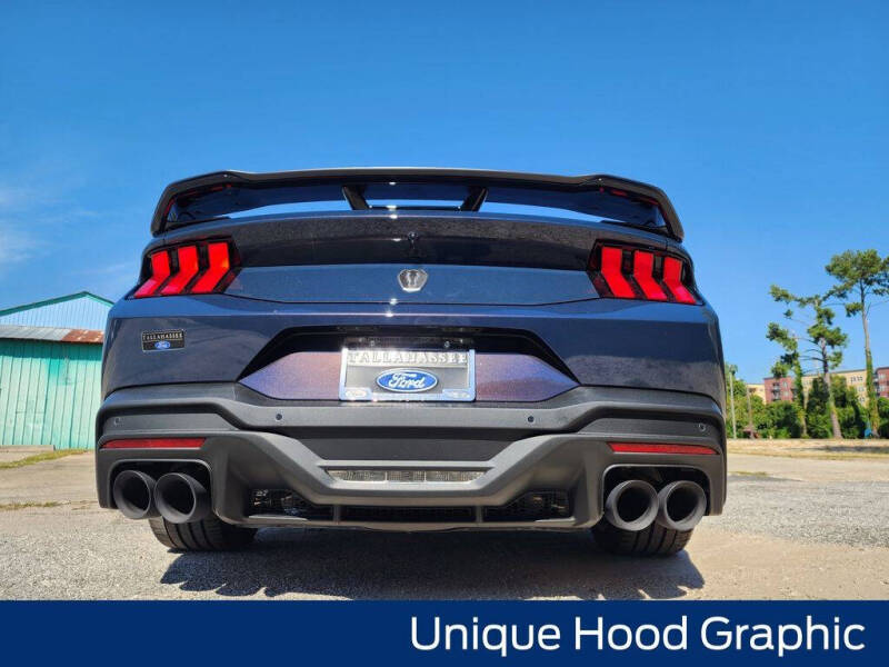 2025 Ford Mustang Dark Horse