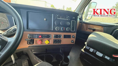 2024 Freightliner Cascadia