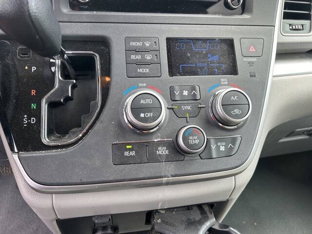 2020 Toyota Sienna L 7-Passenger